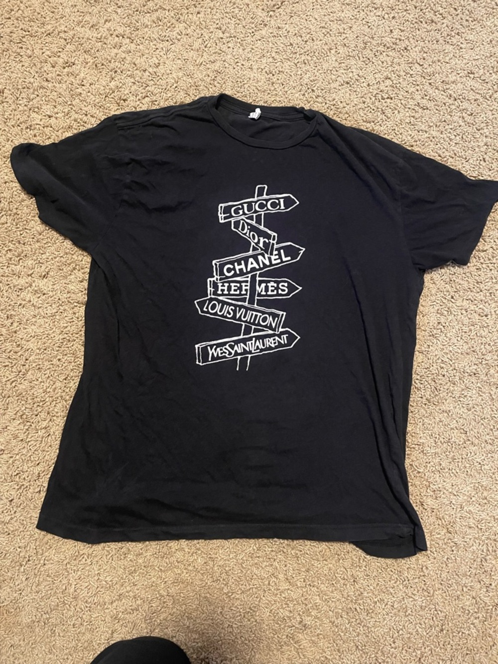 Black Short Sleeve Graphic Tee with White Signpost Print